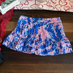LILLY PULITZER SKORT SIZE LARGE